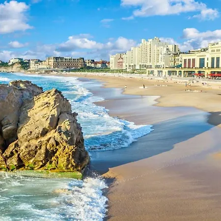 Centre - 2 Pers. - Fr-1-3-637 * Biarritz
